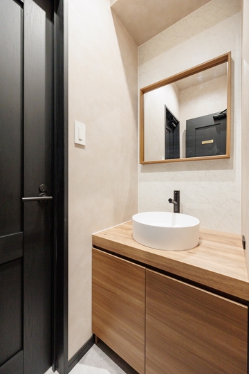 【移転コスト削減】西新宿エリア、デザイン性の高いWi-Fi付きフルセットアップオフィスの写真10