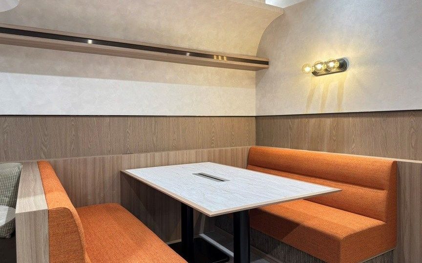 茅場町駅徒歩1分！活気ある金融街でビジネスを加速させるフルセットアップオフィスの写真n6