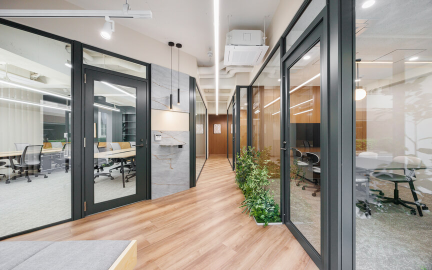 東日本橋駅徒歩5分！機能性とデザイン性を兼ね備えたフルセットアップオフィスのn3