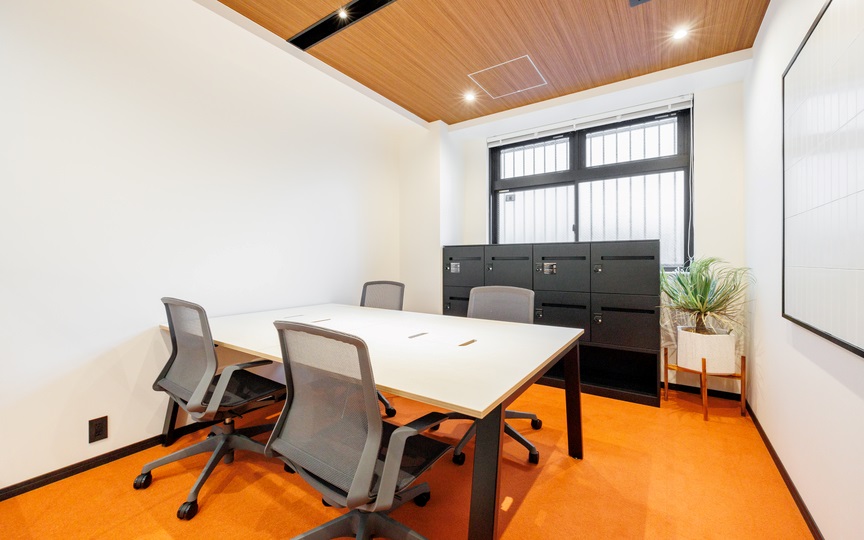 【短期契約可】渋谷駅徒歩5分！共用部充実のレンタルオフィス
