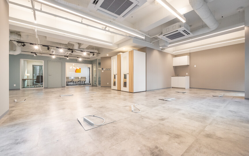 JR浜松町駅徒歩7分！交通利便性抜群の内装・什器付きフルセットアップオフィスの写真5