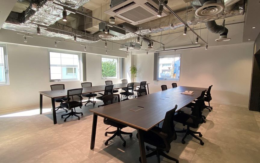 【敷金最大0】代々木駅徒歩4分の家具什器付きフルセットアップオフィスの写真3