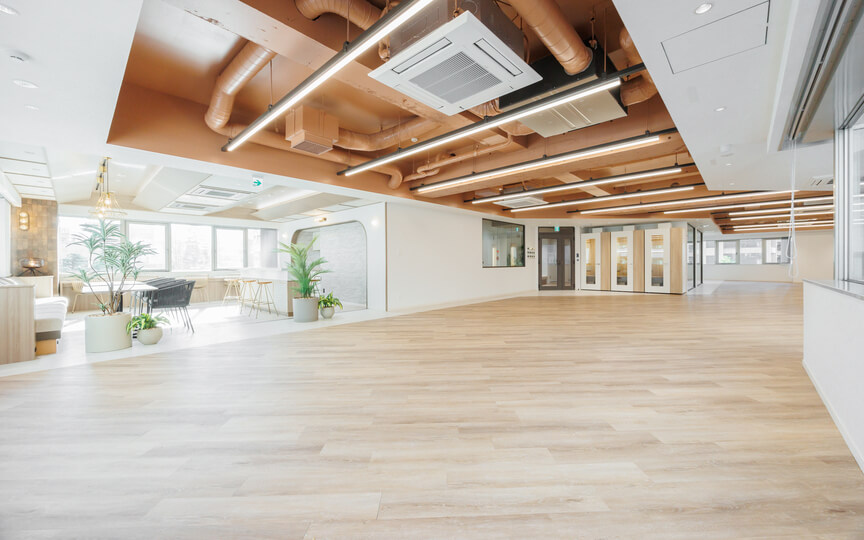 五反田駅徒歩7分、最新設備に期待可能なリニューアル中セットアップオフィスの写真8n