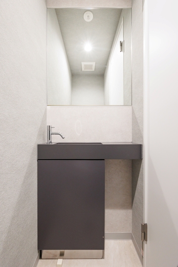 四谷三丁目駅徒歩2分！Wi-Fi完備の家具付きセットアップオフィスの写真n11