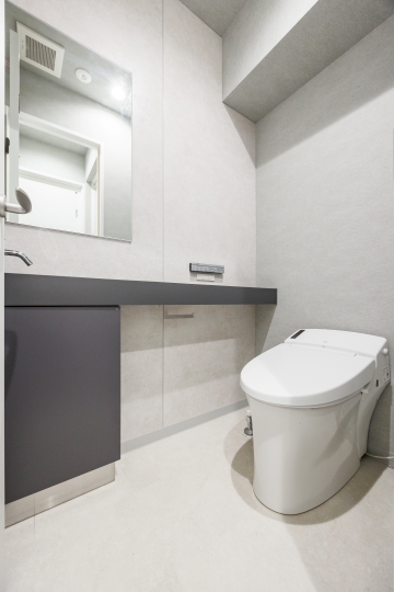 四谷三丁目駅徒歩2分！初期費用ゼロの便利なセットアップオフィスの写真n1