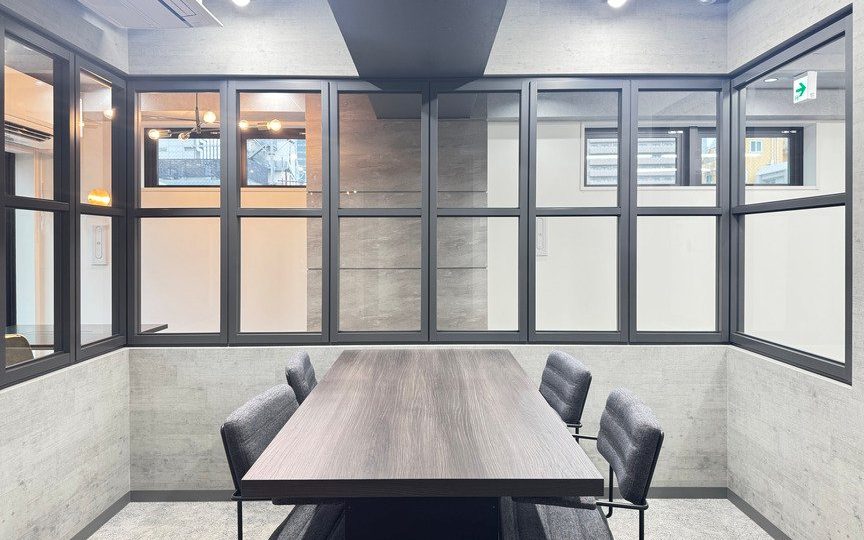 三田駅徒歩4分！港区のコンパクトなフルセットアップオフィスの写真n3