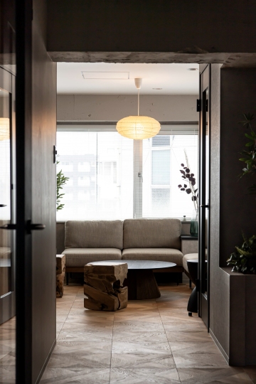 【原状回復不要】麻布十番駅徒歩1分の内装・什器付きフルセットアップオフィスの写真n8