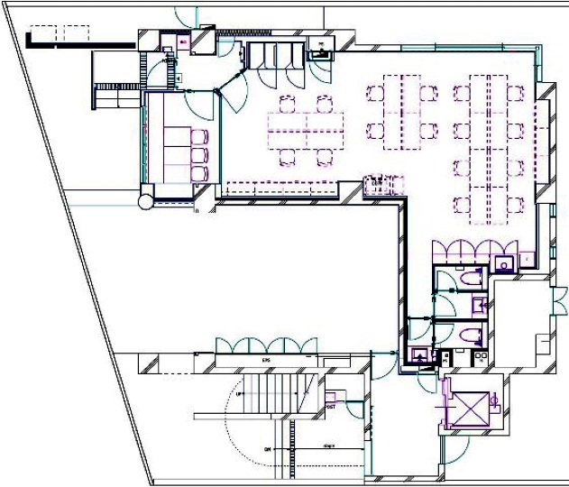 六本木駅徒歩6分！港区南青山の家具付きフルセットアップオフィスの写真1