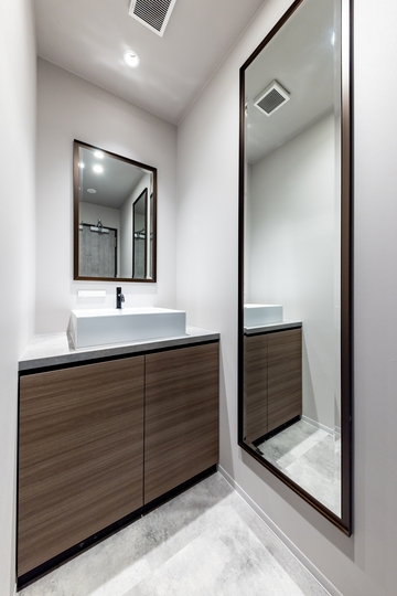 六本木駅徒歩6分！港区南青山の家具付きフルセットアップオフィスの写真9