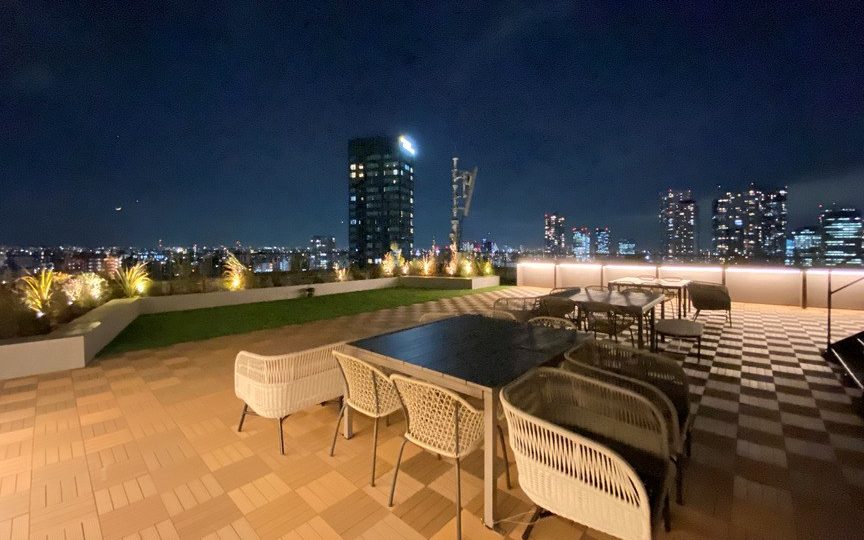 【敷金最大0／原状回復不要！】西新宿エリア、充実の共用部を備えたフルセットアップオフィスの写真2