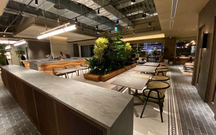 【敷金最大0／原状回復不要！】西新宿エリア、充実の共用部を備えたフルセットアップオフィスの写真5