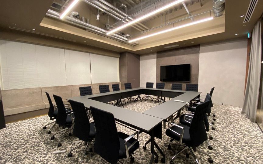 【敷金最大0／原状回復不要！】西新宿エリア、充実の共用部を備えたフルセットアップオフィスの写真7