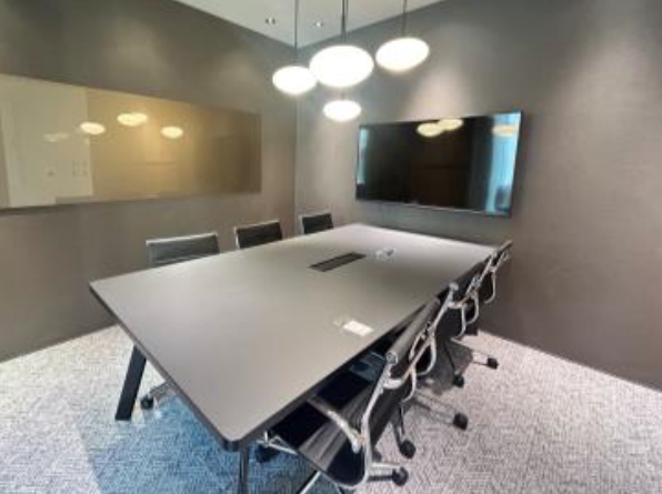 青山一丁目駅徒歩3分！モダンで高い機能性のフルセットアップオフィスの写真5