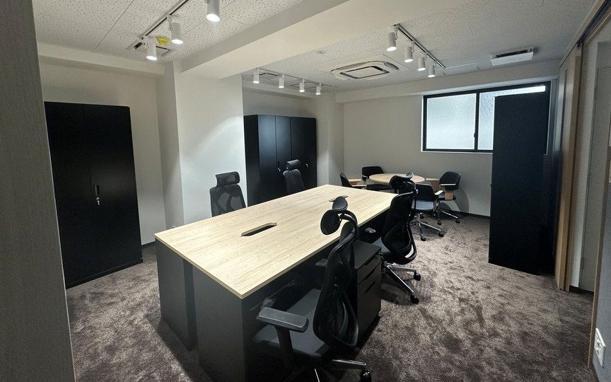 【小規模向け】笹塚駅徒歩4分の新築フルセットアップオフィス