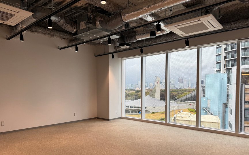 渋谷駅徒歩7分、共用設備充実の新築フルセットアップオフィス