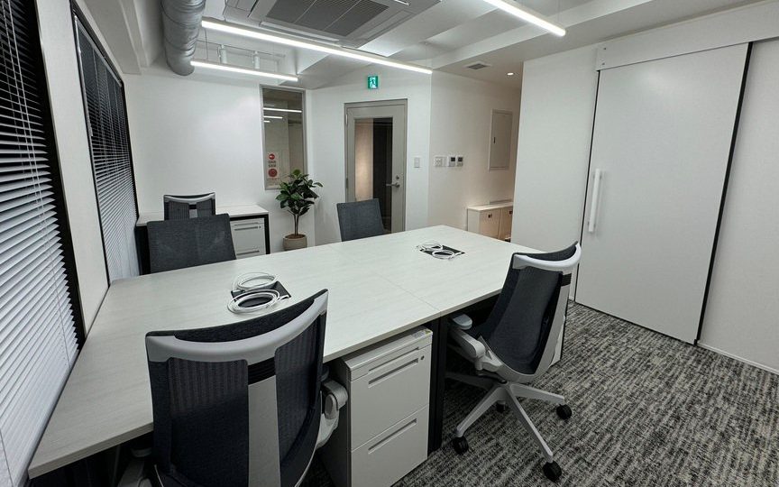 【敷金0・原状回復不要】神田駅徒歩5分の小規模フルセットアップオフィスの写真9
