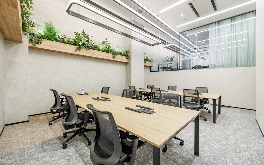 【原状回復不要】水道橋駅徒歩2分のリニューアル済フルセットアップオフィス