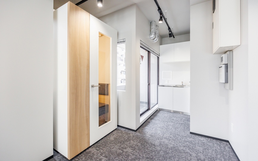 【敷金0・原状回復不要】池袋エリアのWi-Fi付フルセットアップオフィスの写真7