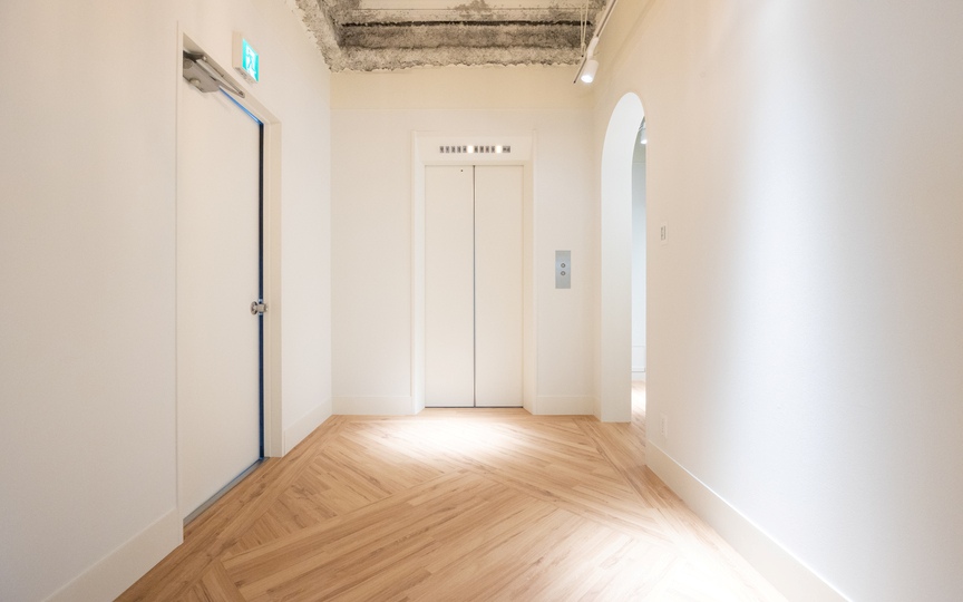 【敷金最大0】港区麻布台エリアの内装付きセットアップオフィスの写真3