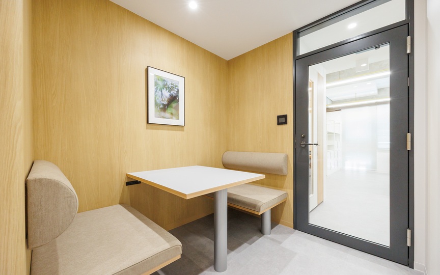 【敷金0・原状回復無】京橋エリアのWi-Fi付フルセットアップオフィスの写真n8