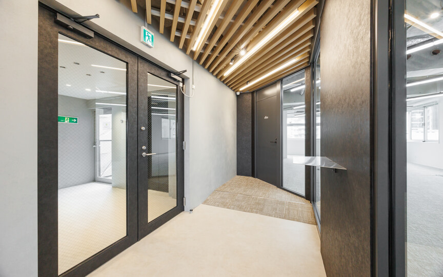 不動前駅徒歩3分、敷金最大0ヶ月で初期費用を抑えられるセットアップオフィスの写真n7