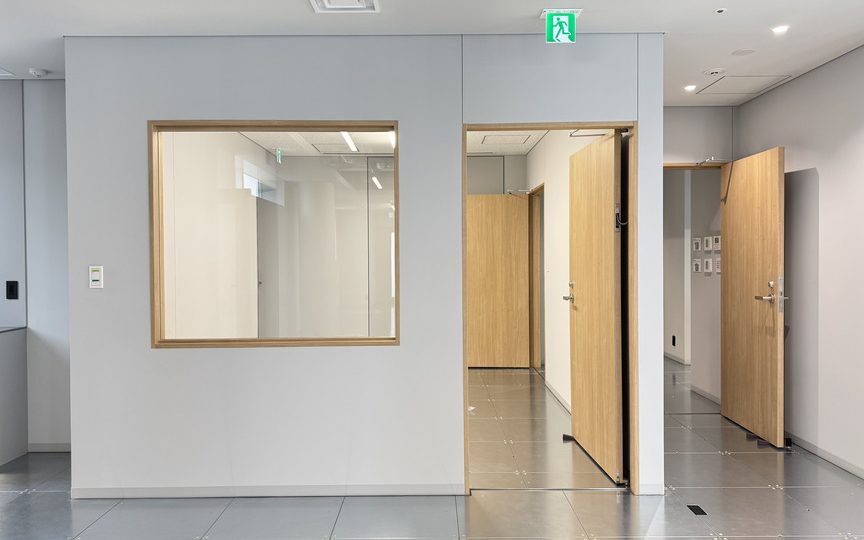 淡路町駅徒歩1分！共用部・セキュリティ充実の新築セットアップオフィスの写真7