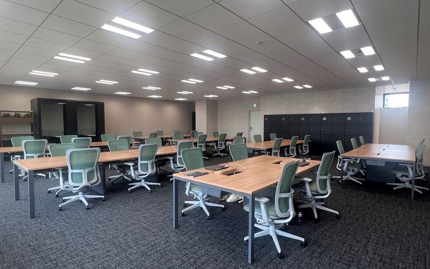 【敷金最大0】池袋の1フロア専有フルセットアップオフィス