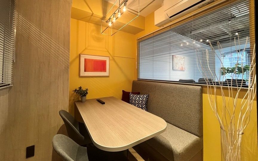 【敷金最大0・原状回復不要】北参道駅徒歩3分の小規模向けフルセットアップオフィスの写真5