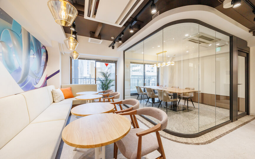 神保町駅徒歩3分！移転費用大幅削減、Wi-Fi完備のフルセットアップオフィスの写真4