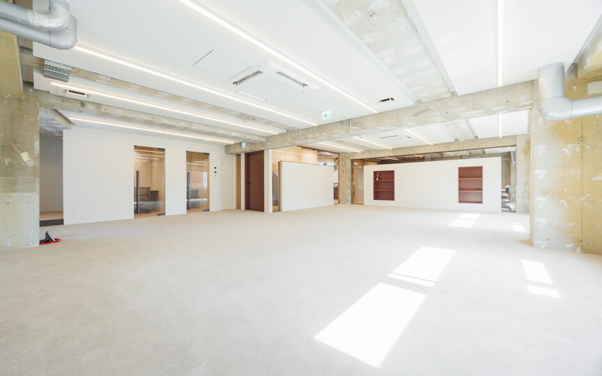 【敷金最大0】市ヶ谷の”公園のように集いたくなる”セットアップオフィスの写真7