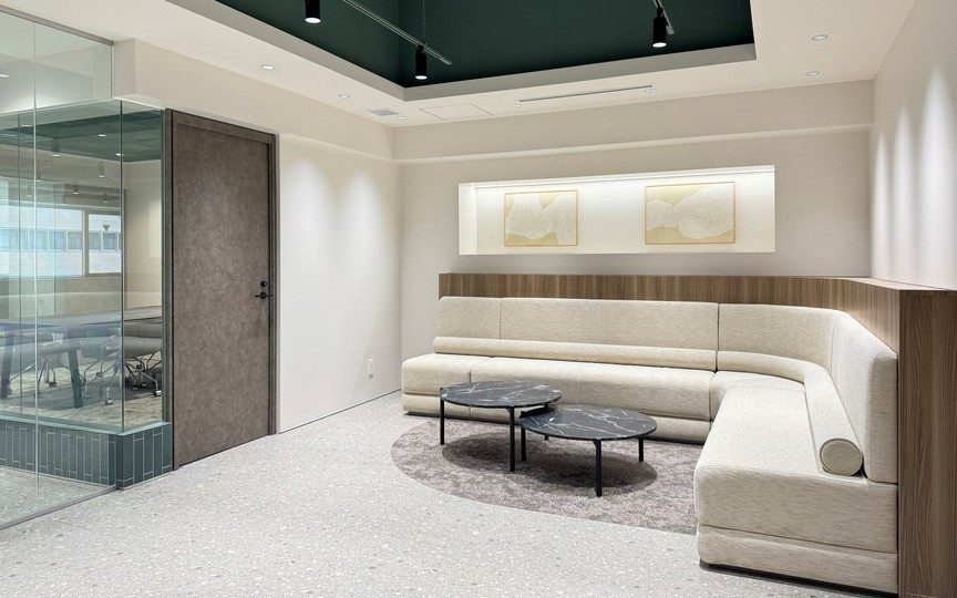 【仲介手数料0】大門駅徒歩2分！会議スペース充実のセットアップオフィスの写真4