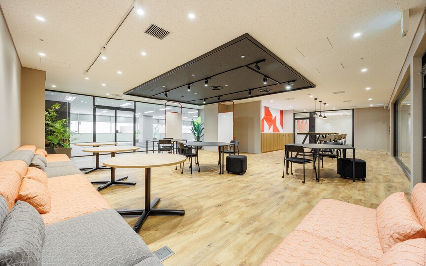 芝公園駅徒歩5分、東京タワーを望むデザイナーズ・セットアップオフィスの写真4