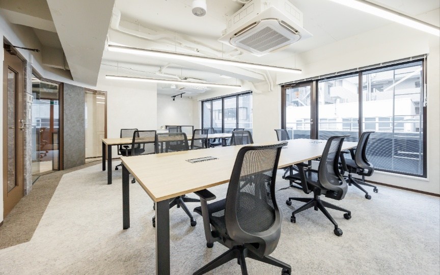 秋葉原駅徒歩3分！仲介手数料・原状回復不要のフルセットアップオフィスの写真8