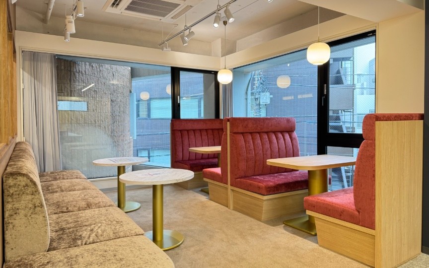 恵比寿駅徒歩6分！会議室・ラウンジ完備のフルセットアップオフィスの写真n3