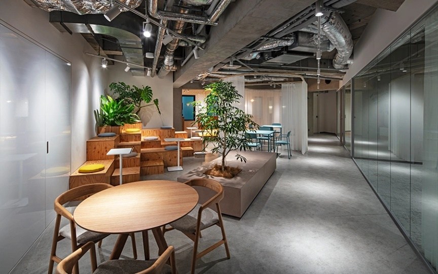 【敷金0・原状回復不要】虎ノ門駅徒歩1分！共用部充実のフルセットアップオフィスの写真3