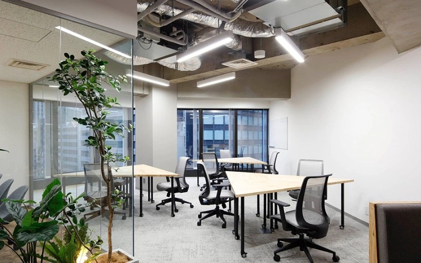 【敷金0・原状回復不要】虎ノ門駅徒歩1分！共用部充実のフルセットアップオフィス