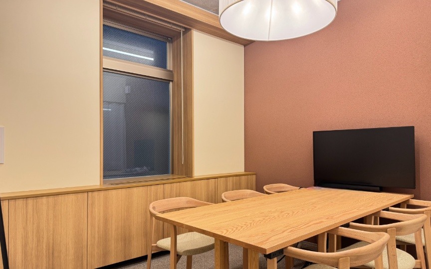 御成門駅徒歩4分！共用ラウンジ・屋上テラス付の新築フルセットアップオフィスの写真9