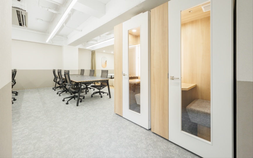【仲介手数料不要】新宿御苑前駅徒歩5分の小規模向けフルセットアップオフィスの写真8