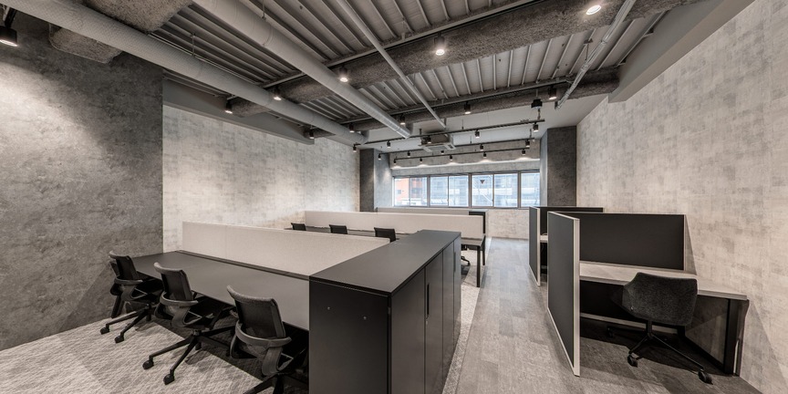 新宿駅徒歩圏内！ビル内共有ラウンジも利用可能な家具付きフルセットアップオフィスの写真6