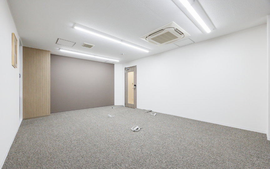 JR新橋駅徒歩6分！25年7月内装工事完了の新装セットアップオフィスの写真n8