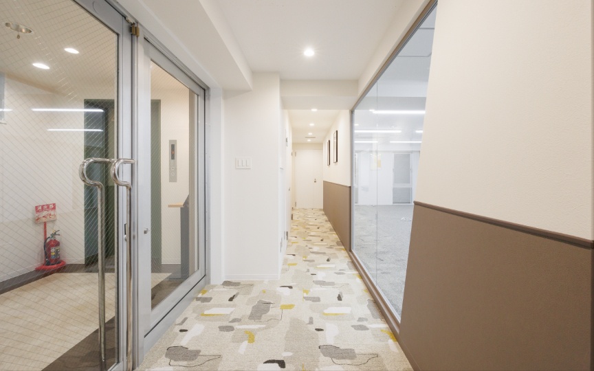 新橋駅徒歩5分！25年7月内装工事完了の新装セットアップオフィスの写真n3