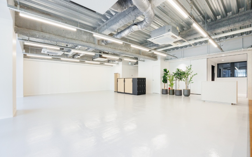 東京駅徒歩圏内！スカイツリーを望む、テラス付き新築セットアップオフィスの写真3