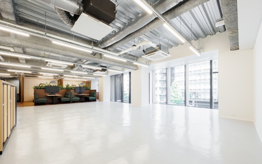 東京駅徒歩圏内！スカイツリーを望む、テラス付き新築セットアップオフィスの写真4