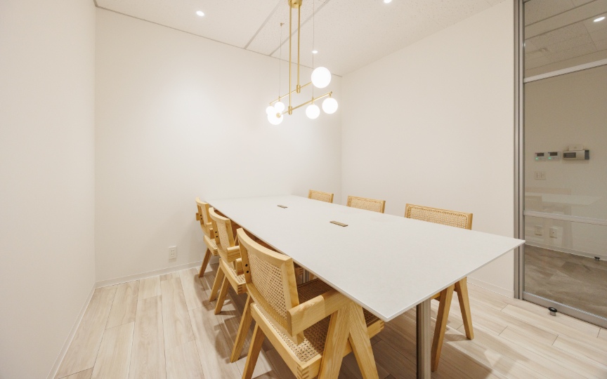 茅場町駅徒歩6分！即日入居可、会議室・ラウンジ付きのセットアップオフィスの写真6