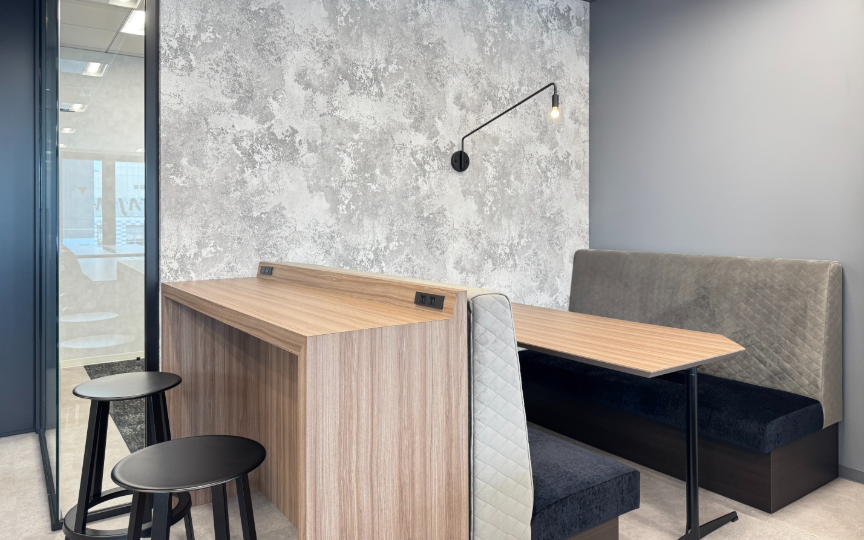 秋葉原駅徒歩1分！25年3月完成の内装・家具付き新築フルセットアップオフィスの写真5