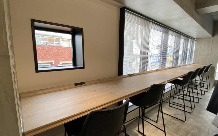 渋谷駅徒歩圏内、クリエイティブ系企業に最適な内装家具付きフルセットアップオフィスの写真8