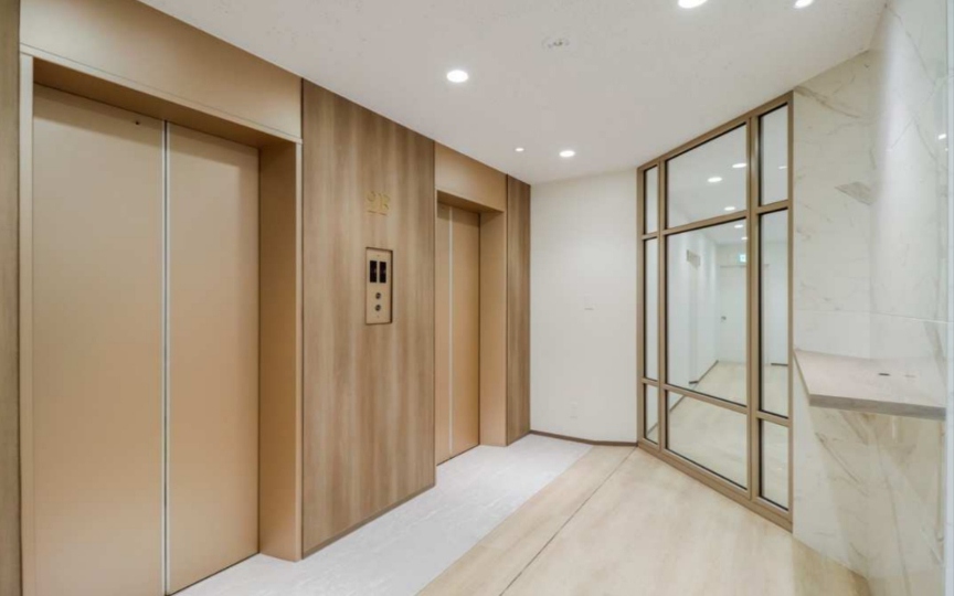 【仲介手数料不要／敷金最大0】東日本橋駅徒歩2分の内装付きセットアップオフィス