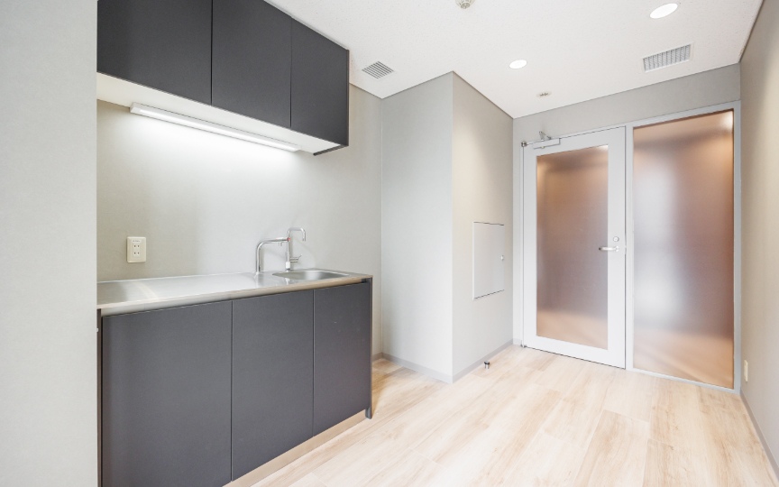 会議室3室／テレカンブース4室完備、銀座エリアの大規模向けセットアップオフィスの写真1