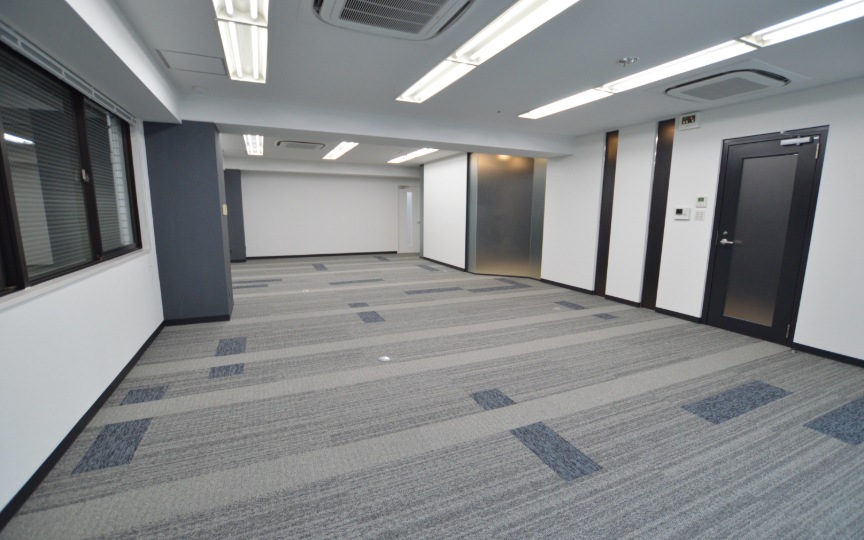 【仲介手数料不要】八丁堀駅徒歩1分、内装完備のセットアップオフィスの写真4