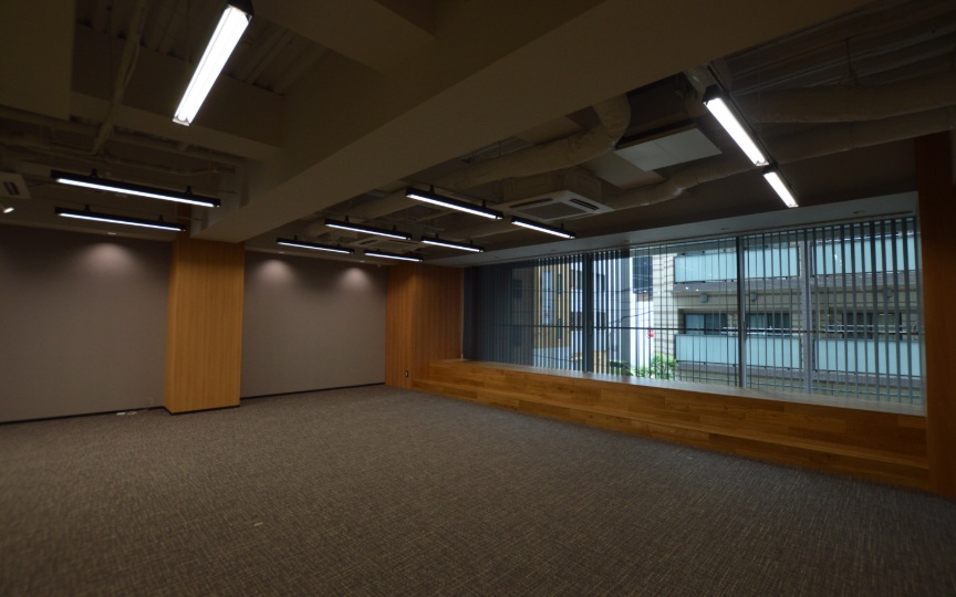 秋葉原駅徒歩9分、コミュニケーションを円滑にする内装付きセットアップオフィスの写真7